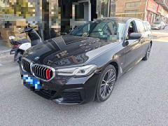 BMW 5 Series Facelift 530Li Premier M Sport Package - ფოტო 1