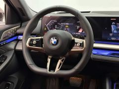 BMW 5 Series 530Li Luxury M Sport Package - ფოტო 12