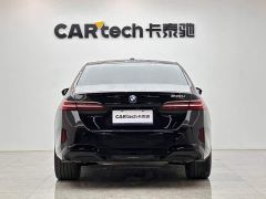 BMW 5 Series 530Li Luxury M Sport Package - ფოტო 4