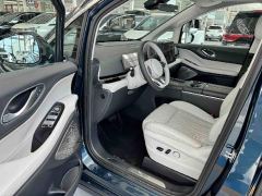Voyah Lantu Dreamchaser PHEV AWD Flagship Kunpeng Edition - фото 5