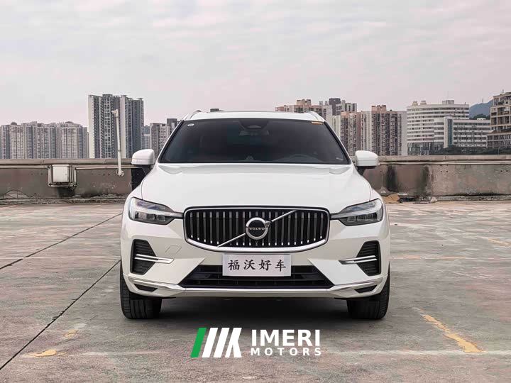 Volvo XC60 B5 AWD Smart Luxury Edition
