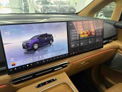 Voyah Lantu Dreamchaser PHEV AWD Flagship Kunpeng Edition - фото 13