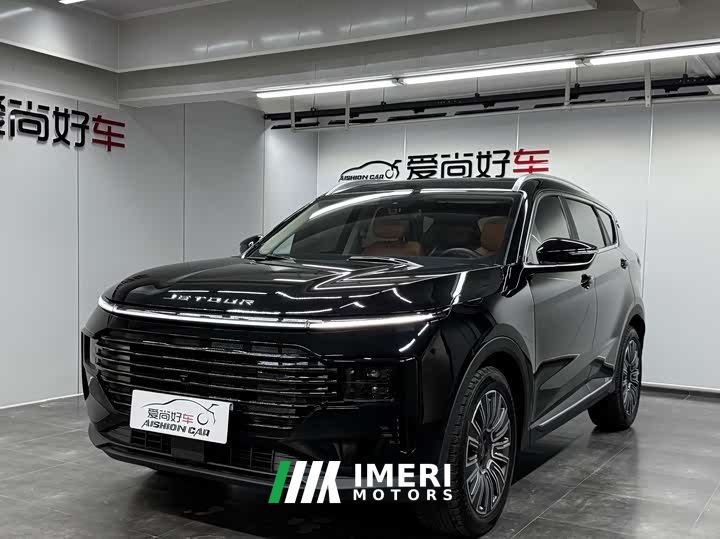 Jetour X70 PLUS 1.5T Luxury 5-Seater - автомобиль из Китая