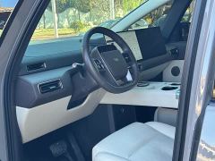 Li Auto Li Xiang MEGA Ultra - фото 10