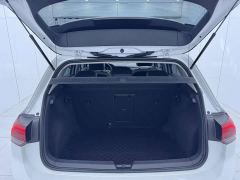 Volkswagen Golf 280TSI DSG 30th Anniversary Edition - фото 10