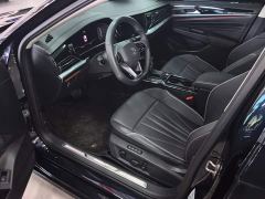 Volkswagen Passat 380TSI Luxury - photo 9