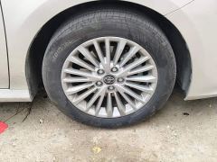 Toyota Camry Hybrid 2.0L HGVP Luxury - photo 6