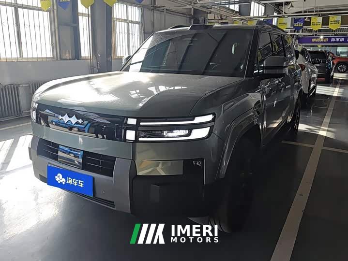 Fangchengbao Titanium 7 190KM Four-Wheel Drive Ultra Edition - автомобиль из Китая