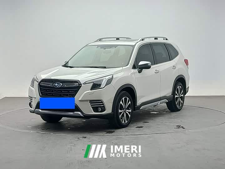 Subaru Outback 2.0i AWD Premier with EyeSight - car from China