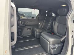 Toyota Sienna 2.5L Hybrid AWD Premium - ფოტო 10