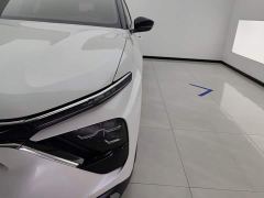 Dongfeng Versailles C5 X 1.6T Enjoy Extraordinary - ფოტო 5
