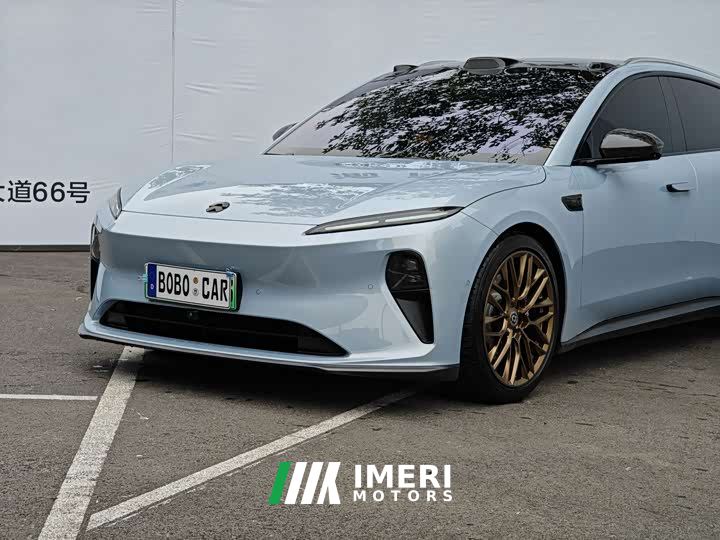 Nio ET5T 75kWh Touring - автомобиль из Китая