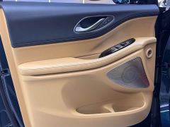 Voyah Lantu Dreamchaser PHEV AWD Luxury Kunpeng Edition - photo 11