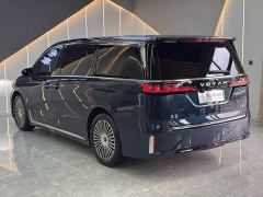 Voyah Lantu Dreamchaser PHEV AWD Luxury Kunpeng Edition - photo 9