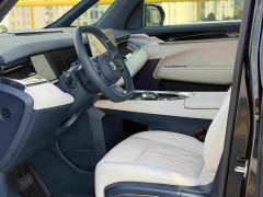 Zeekr 009 Seven-Seat Aisle Version AWD 108kWh - фото 11