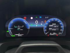 Toyota Vellfire Crown Hybrid 2.5L Executive Premier Edition - photo 12
