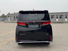 Toyota Vellfire Crown Hybrid 2.5L Executive Premier Edition - photo 5