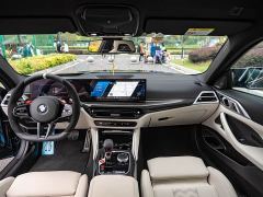 BMW M4 Coupe M xDrive Thunder Edition - photo 8