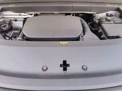 Li Auto L6 Max - ფოტო 10