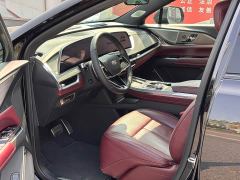 Cadillac XT5 2.0T Platinum - ფოტო 4