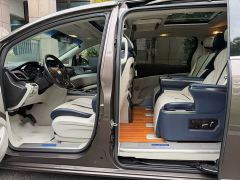 Buick GL8 Land Business Class 652T Premium - ფოტო 8