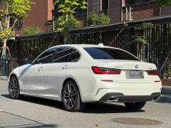 BMW 3 Series Facelift 325Li M Sport Package - ფოტო 16