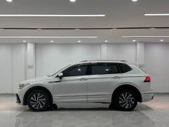 Volkswagen Tiguan L Plug-in Hybrid 430PHEV Plug-in Hybrid Premium Edition - photo 19