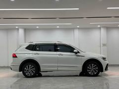 Volkswagen Tiguan L Plug-in Hybrid 430PHEV Plug-in Hybrid Premium Edition - photo 4
