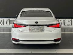 Lexus ES 260 Excellence Edition - ფოტო 5