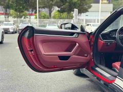 Porsche 911 Targa 4 3.0T - ფოტო 8
