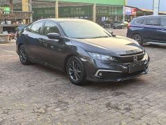 Honda Civic Hatchback 220TURBO CVT Dynamic Control - ფოტო 3