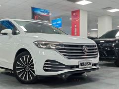 Volkswagen Viloran 380TSI Prestige - photo 12