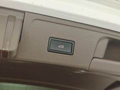 Volkswagen Viloran 380TSI Prestige - photo 14