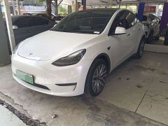 Tesla Model Y Standard Range RWD - ფოტო 1