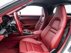 Porsche 911 Targa 4 3.0T - ფოტო 12