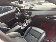 Cadillac XT4 28T FWD Luxury - ფოტო 8