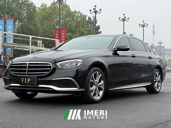 Mercedes-Benz E-Class Facelift E 300 L Sport Fashion Edition