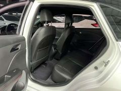 Chevrolet Cruze Mild Hybrid RS 330T Automatic Comfort Edition - фото 5
