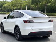Tesla Model Y Long Range All-Wheel Drive - photo 5