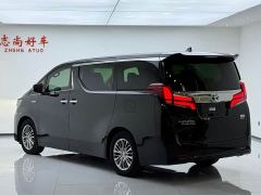 Toyota Alphard Hybrid 2.5L Golden Special Edition - photo 12