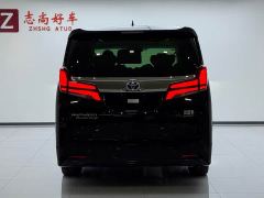 Toyota Alphard Hybrid 2.5L Golden Special Edition - photo 13