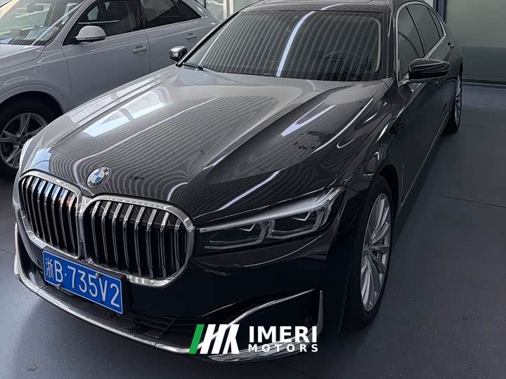 BMW 7 Series 730Li M Sport Package - ავტომობილი ჩინეთიდან