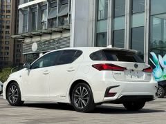 Lexus CT CT200h Comfort Edition Two-Tone Paint - ფოტო 4