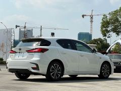 Lexus CT CT200h Comfort Edition Two-Tone Paint - ფოტო 6