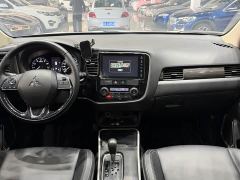 Mitsubishi Outlander 2.0L FWD Comfort 5-Seater - photo 13
