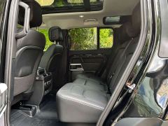 Land Rover Defender 110 3.0T P400 Dark Edition - photo 17