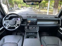 Land Rover Defender 110 3.0T P400 Dark Edition - photo 4