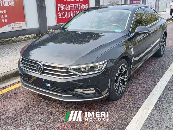 Volkswagen Magotan 330TSI DSG 30th Anniversary Edition