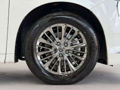 Toyota Vellfire Dual Motor 2.5L HV Premium Edition - ფოტო 5