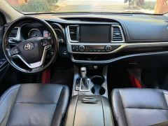 Toyota Highlander 2.0T AWD Premium 7-Seater - photo 6